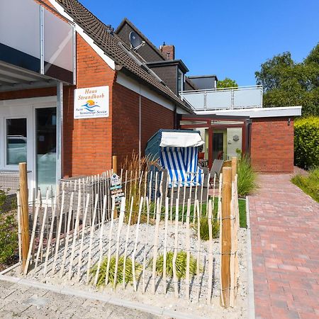 Ferienwohnungen Im Haus Strandkorb Bensersiel Exterior foto