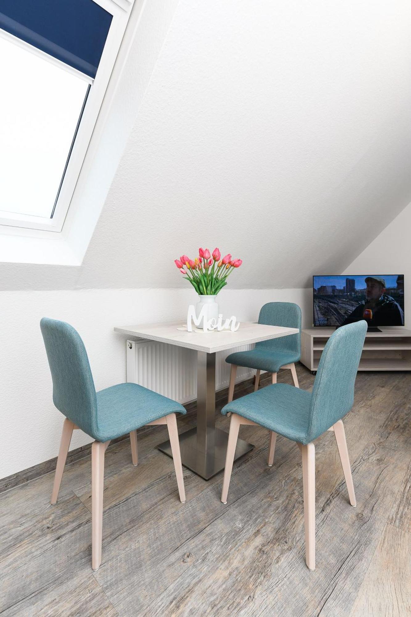 Ferienwohnungen Im Haus Strandkorb Bensersiel Exterior foto